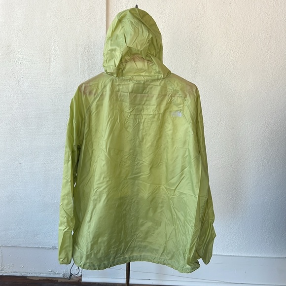 The North Face Women's lightweight jacket size XL - Picture 5 of 5